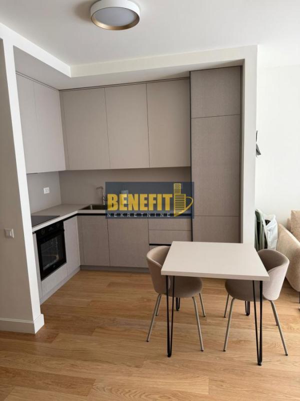 Slika 2 - Dvosoban stan za izdavanje, 53m2, 950€