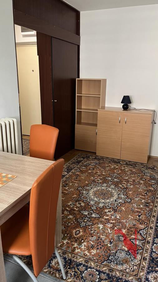 Slika 8 - BULEVAR KRALJA PETRA I, Jednoiposoban stan za izdavanje, 40m2, 300€