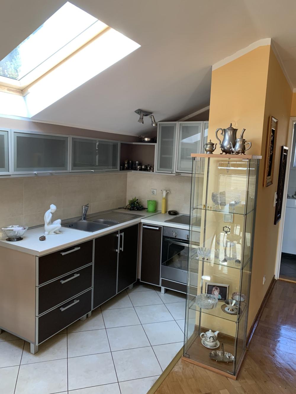 Slika 8 - Slatina,  Kuća na prodaju, 370m2, 230.000€