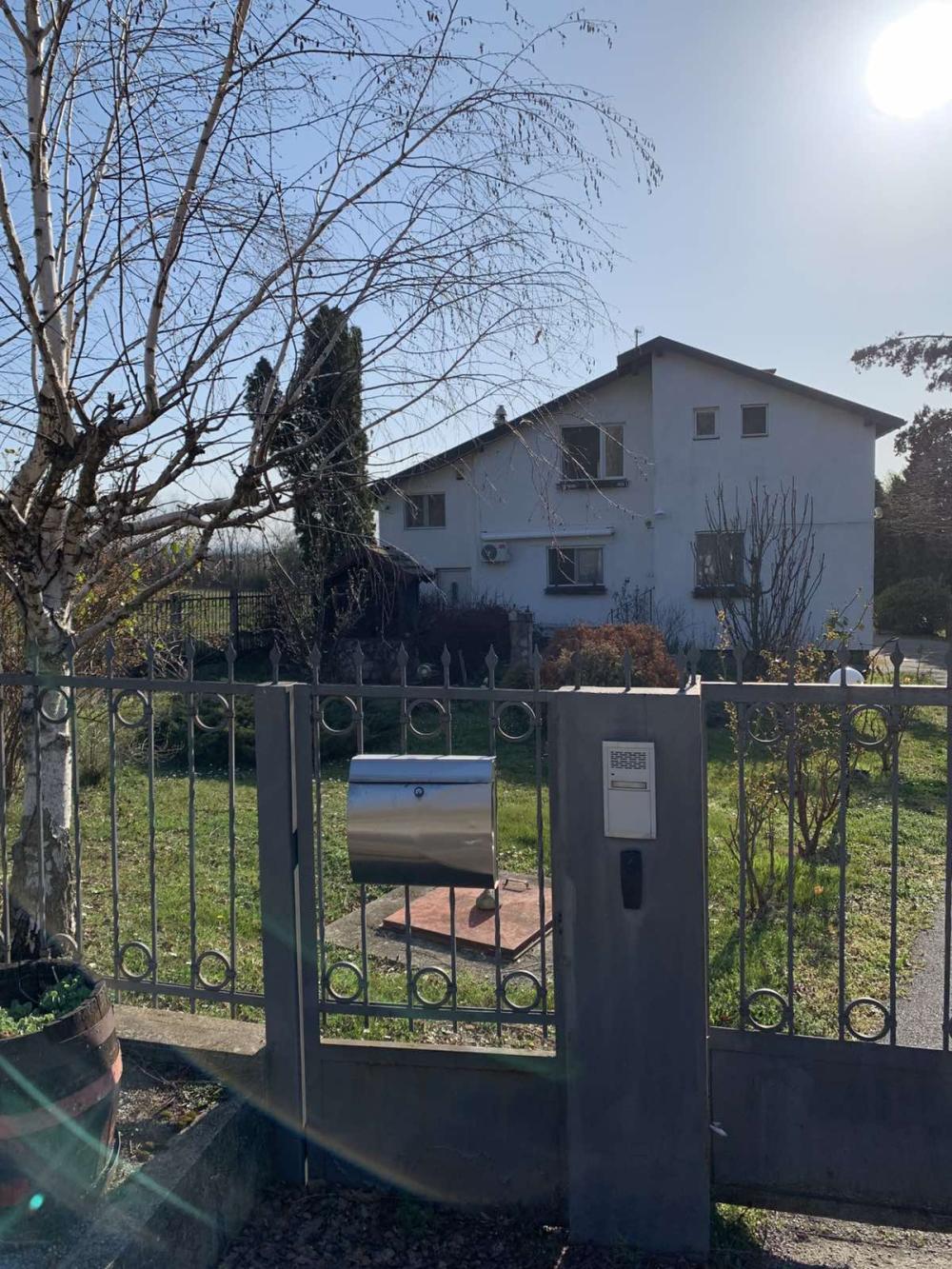 Glavna slika -Slatina,  Kuća na prodaju, 370m2, 230.000€