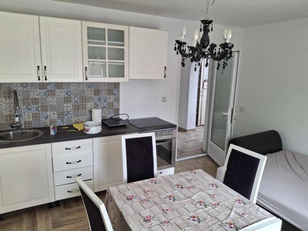 Glavna slika - Kuća za izdavanje, 38m2, 100€
