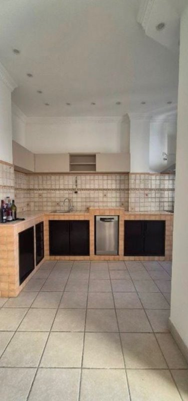 Slika 4 - Bulevar kralja Aleksandra, Četvorosoban stan za izdavanje, 144m2, 1.700€