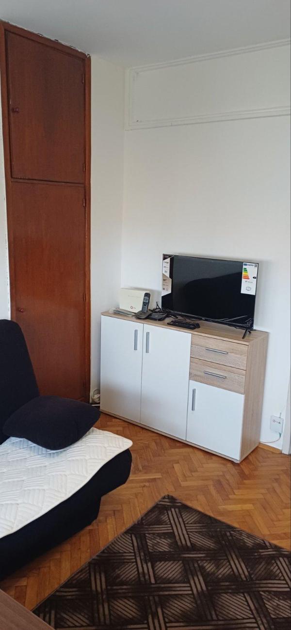 Slika 1 - Marije Bursać, Jednosoban stan za izdavanje, 24m2, 300€