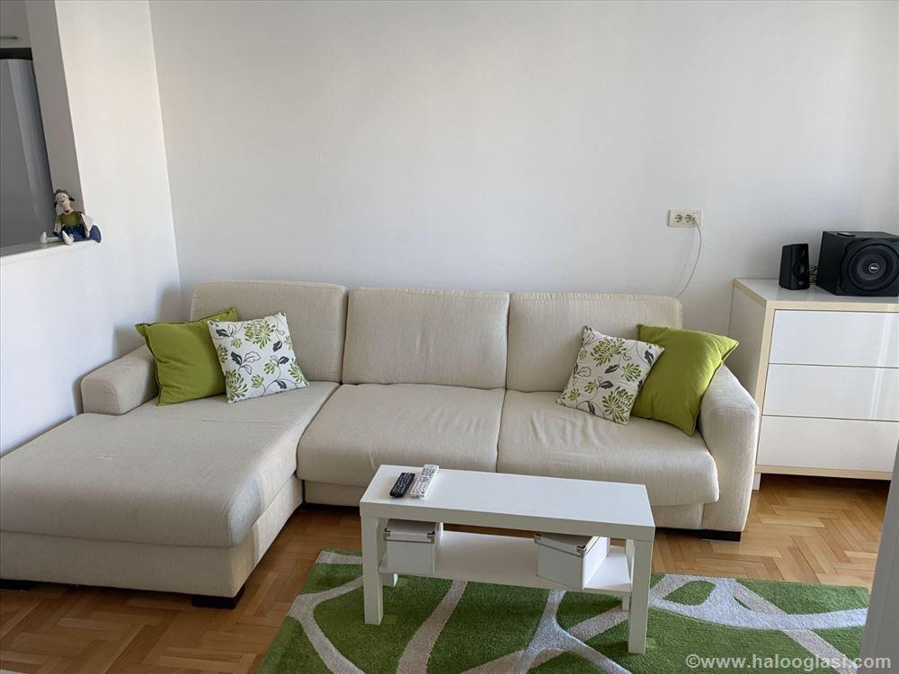 Slika 1 - Generala Štefanika, Dvosoban stan za izdavanje, 45m2, 600€