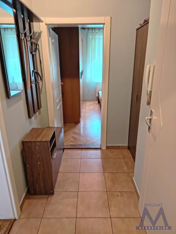 Slika 6 - Jednoiposoban stan za izdavanje, 350€