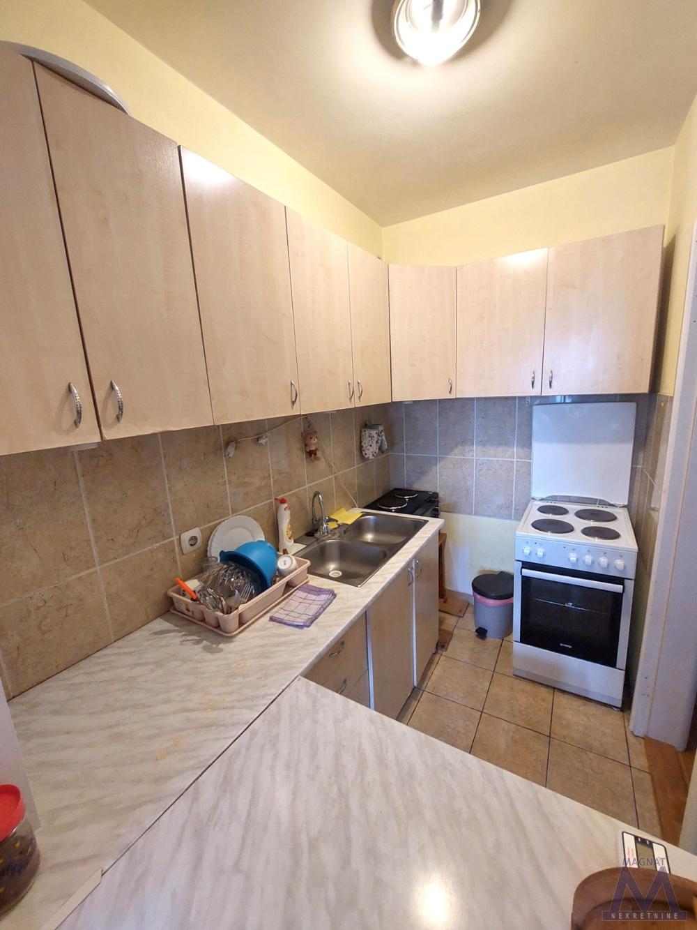 Slika 3 - Jednoiposoban stan za izdavanje, 350€