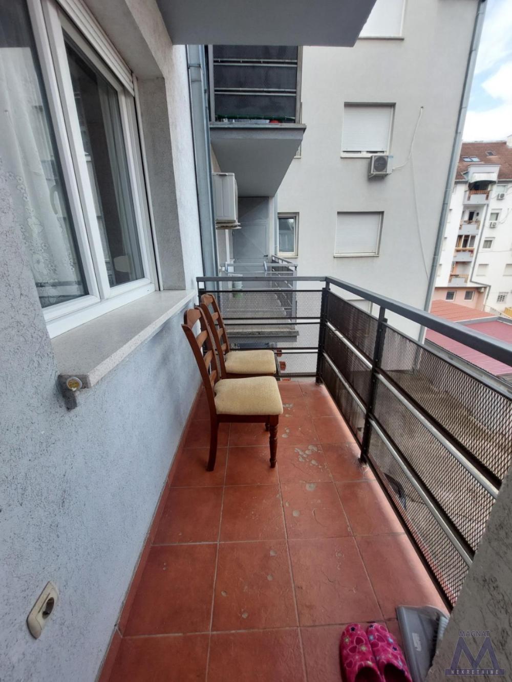 Slika 8 - Jednoiposoban stan za izdavanje, 350€