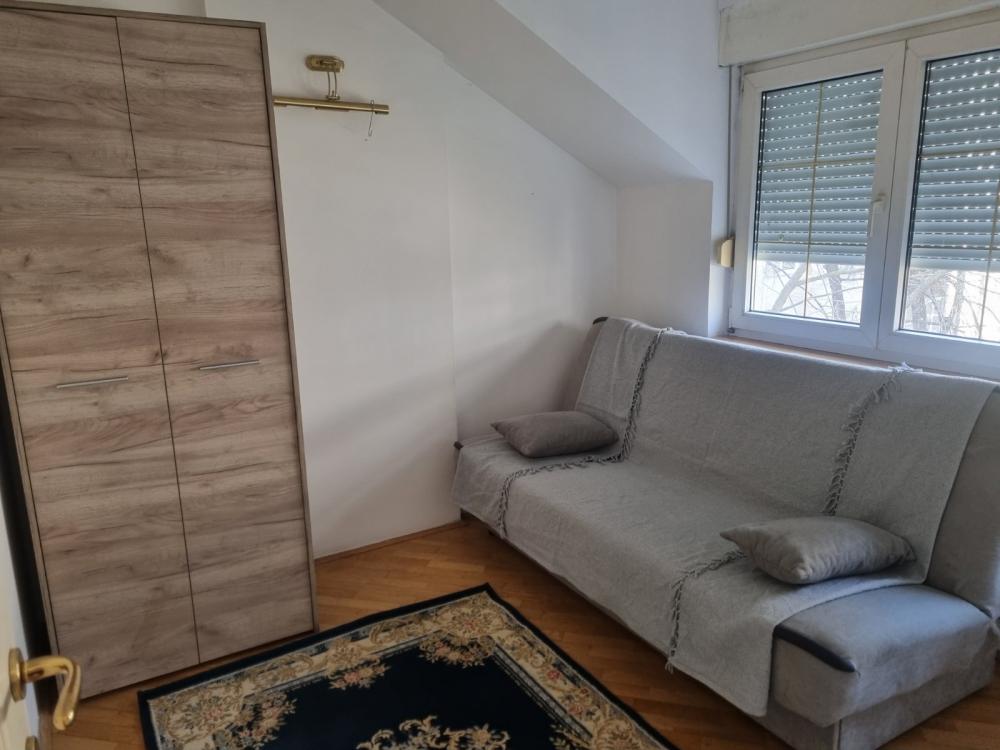 Slika 11 - Kozačinskog, Petosoban stan za izdavanje, 130m2, 1.000€