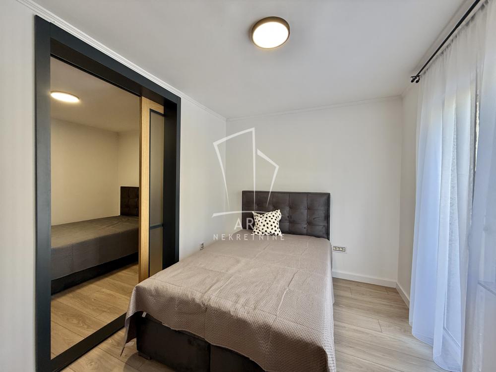 Slika 6 - Mirijevski Bulevar, Trosoban stan za izdavanje, 75m2, 800€