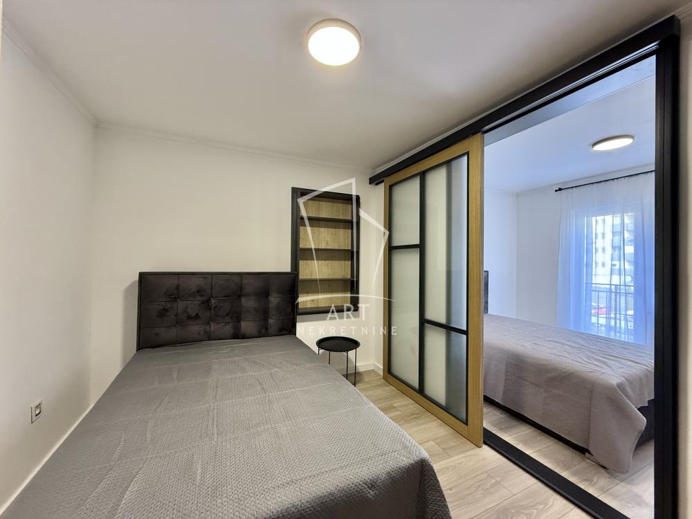 Slika 4 - Mirijevski Bulevar, Trosoban stan za izdavanje, 75m2, 800€