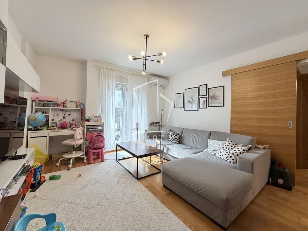 Slika 2 - Šumadijska, Dvosoban stan na prodaju, 54m2, 240.000€