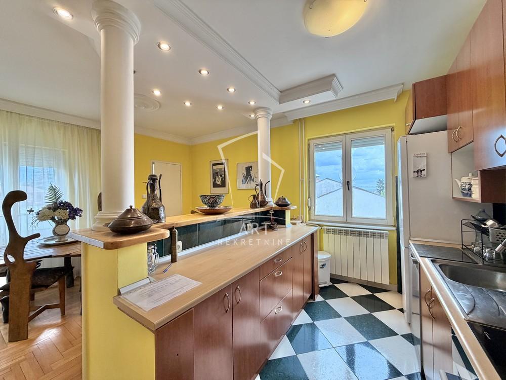 Slika 4 - Majora Jagodića, Četvorosoban stan na prodaju, 128m2, 520.000€