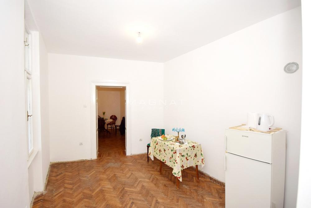 Slika 11 - Džordža Vašingtona, Trosoban stan na prodaju, 87m2, 289.900€