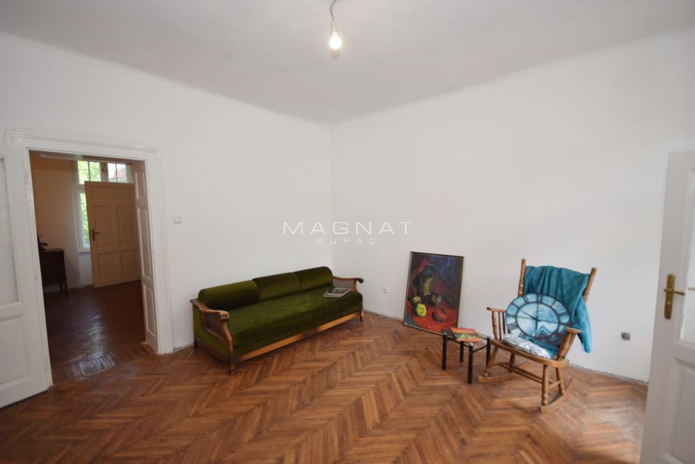 Slika 2 - Džordža Vašingtona, Trosoban stan na prodaju, 87m2, 289.900€