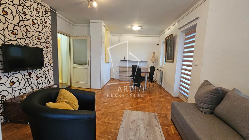 Slika 1 - Klare Cetkin, Jednoiposoban stan za izdavanje, 45m2, 500€