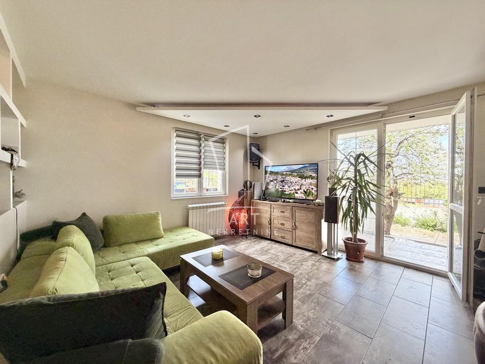 Glavna slika -Stari Vinogradi, Kuća na prodaju, 155m2, 365.000€