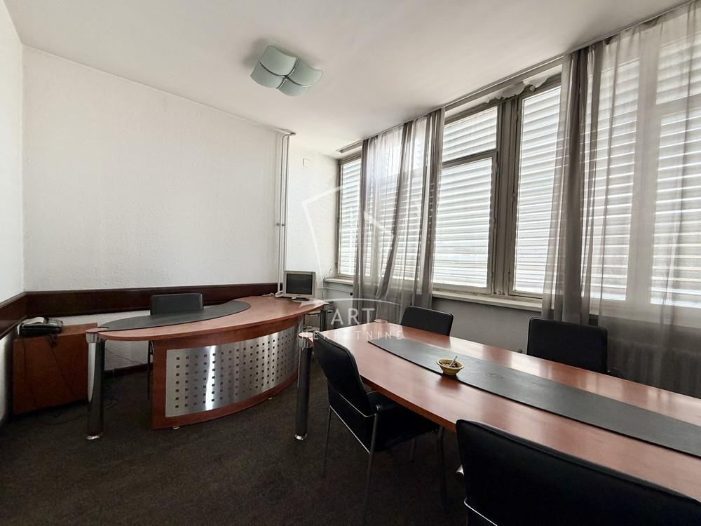 Slika 2 - Kneza Miloša,  Lokal za izdavanje, 113m2, 1.700€