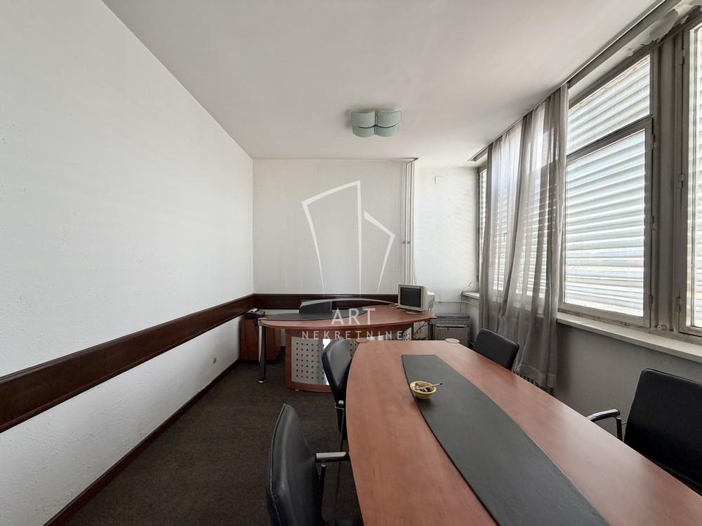 Slika 4 - Kneza Miloša,  Lokal za izdavanje, 113m2, 1.700€