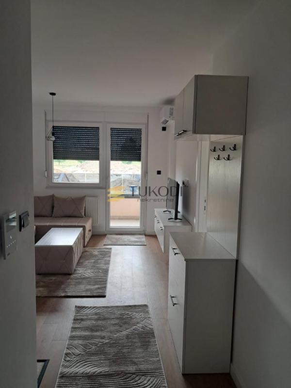 Slika 4 - Jednoiposoban stan za izdavanje, 40m2, 400€