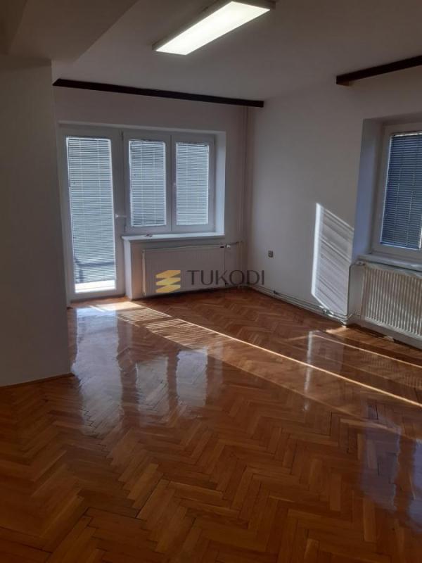 Slika 8 -  Lokal za izdavanje, 303m2, 1.400€
