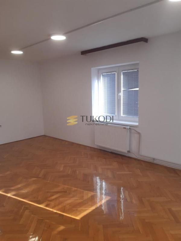 Slika 7 -  Lokal za izdavanje, 303m2, 1.400€
