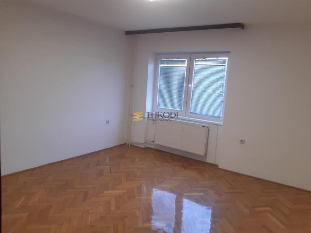 Slika 6 -  Lokal za izdavanje, 303m2, 1.400€