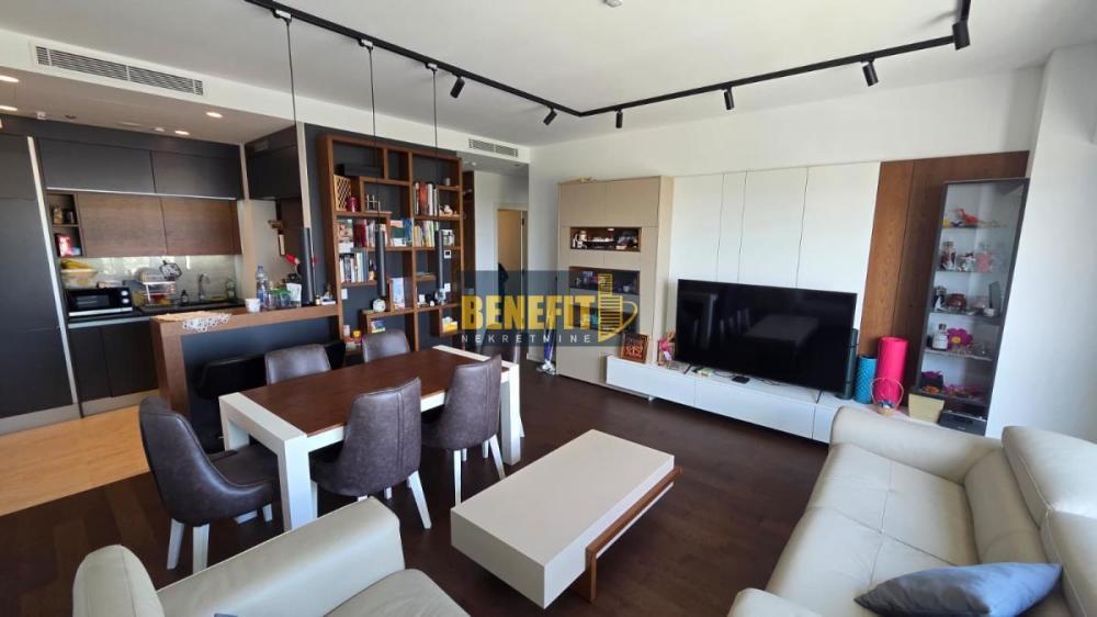 Glavna slika -Dvosoban stan na prodaju, 61m2, 355.000€