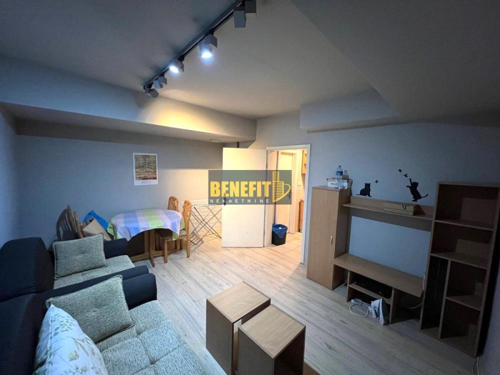 Slika 8 -  Lokal za izdavanje, 44m2, 550€