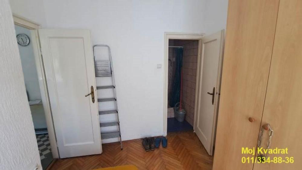 Slika 4 - Dvosoban stan za izdavanje, 30m2, 450€