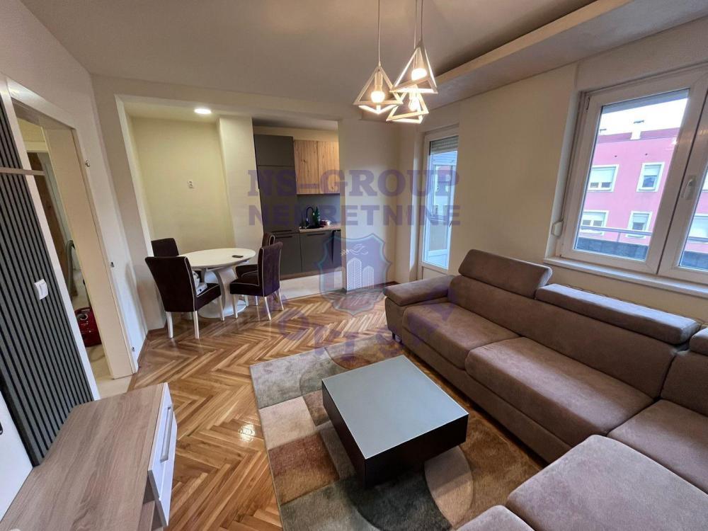 Glavna slika -Trosoban stan na prodaju, 65m2, 206.000€