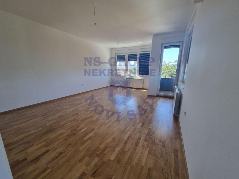 Slika 1 - Četvorosoban stan na prodaju, 101m2, 229.900€