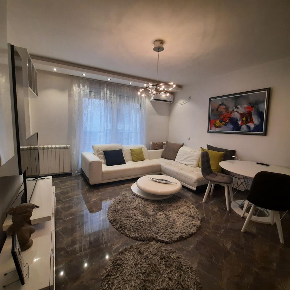 Glavna slika -Vilovskog, Trosoban stan za izdavanje, 70m2, 1.000€