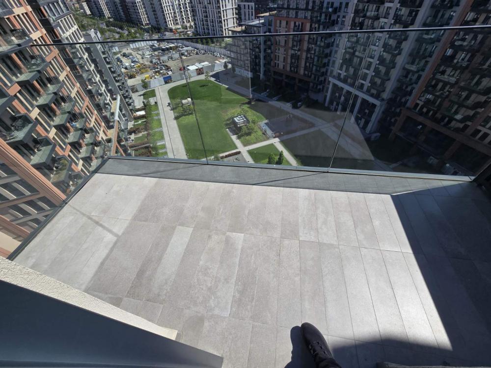 Slika 11 - Luke Ćelovića Trebinjca, Četvorosoban stan za izdavanje, 110m2, 2.200€