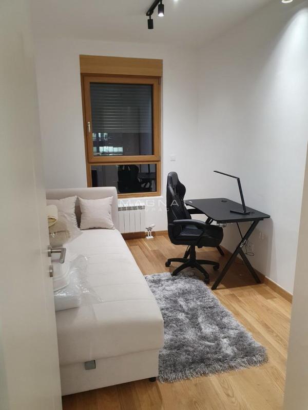 Slika 10 - Tadije Sondermajera, Četvorosoban stan za izdavanje, 100m2, 2.000€