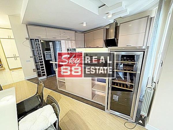 Slika 4 - Četvorosoban stan za izdavanje, 188m2, 3.000€