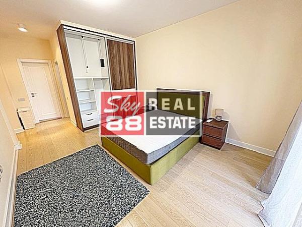 Slika 7 - Četvorosoban stan za izdavanje, 188m2, 3.000€