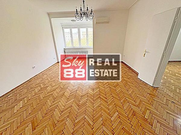 Slika 9 - Četvoroiposoban stan za izdavanje, 136m2, 2.000€