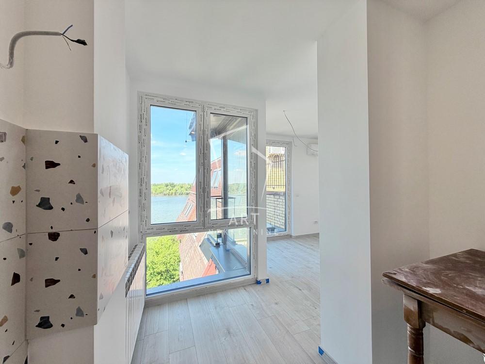 Slika 4 - Dunavski kej, Četvorosoban stan za izdavanje, 66m2, 1.350€