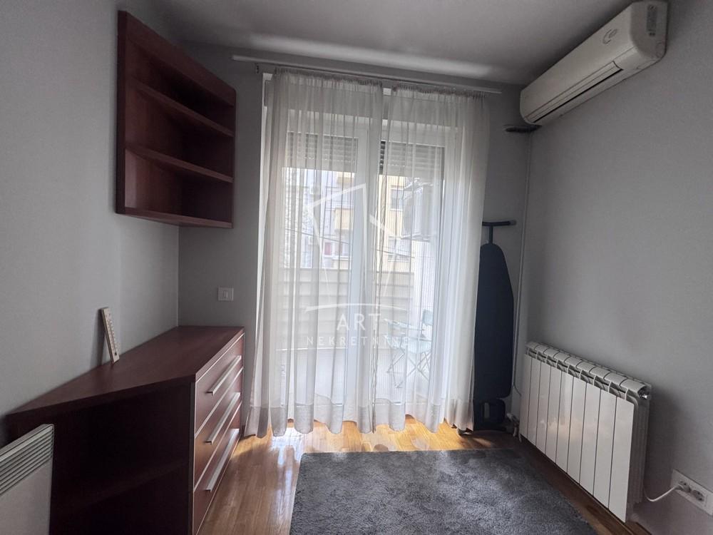 Slika 6 - Branka Krsmanovića, Jednoiposoban stan za izdavanje, 44m2, 700€