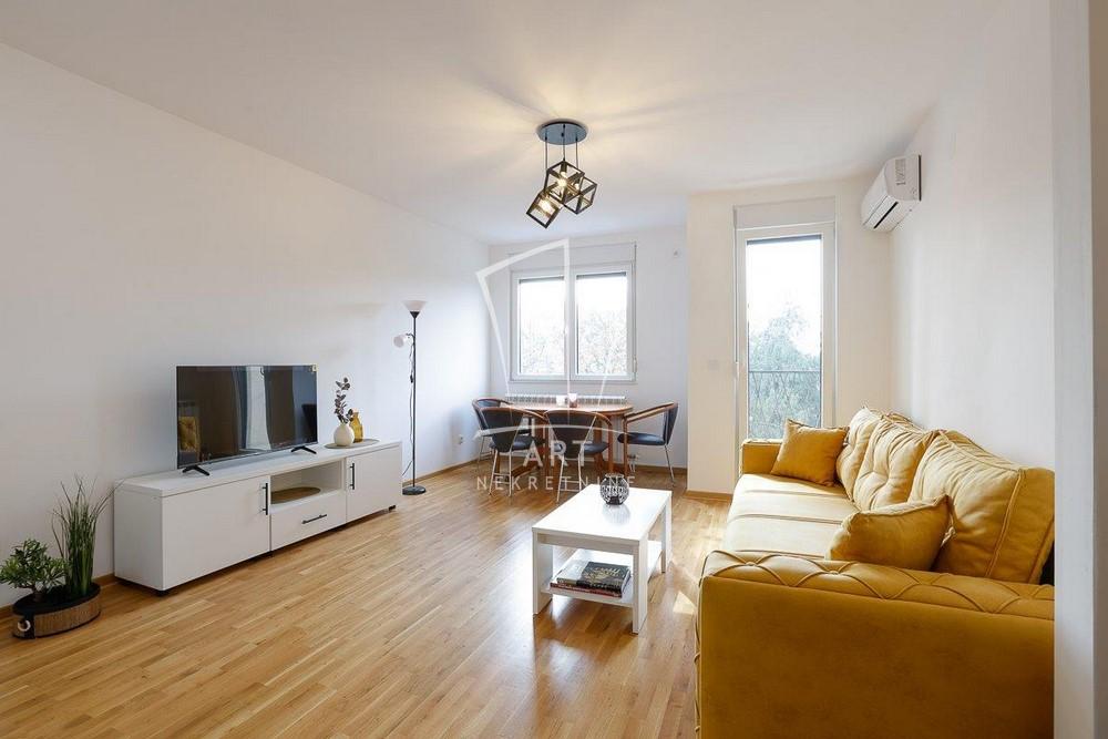 Slika 1 - Skopljanska, Trosoban stan za izdavanje, 51m2, 700€