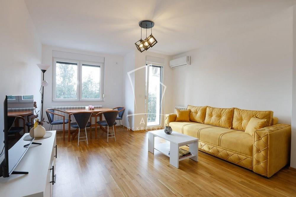 Glavna slika -Skopljanska, Trosoban stan za izdavanje, 51m2, 700€