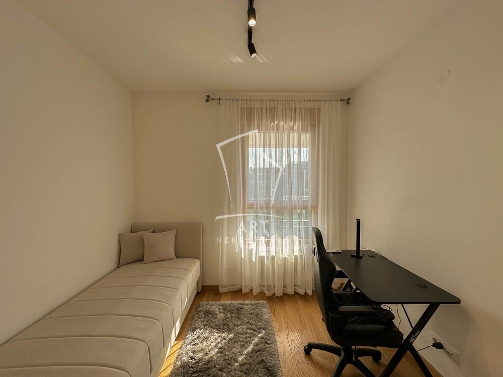 Slika 8 - Tadije Sondermajera, Četvorosoban stan za izdavanje, 101m2, 2.000€