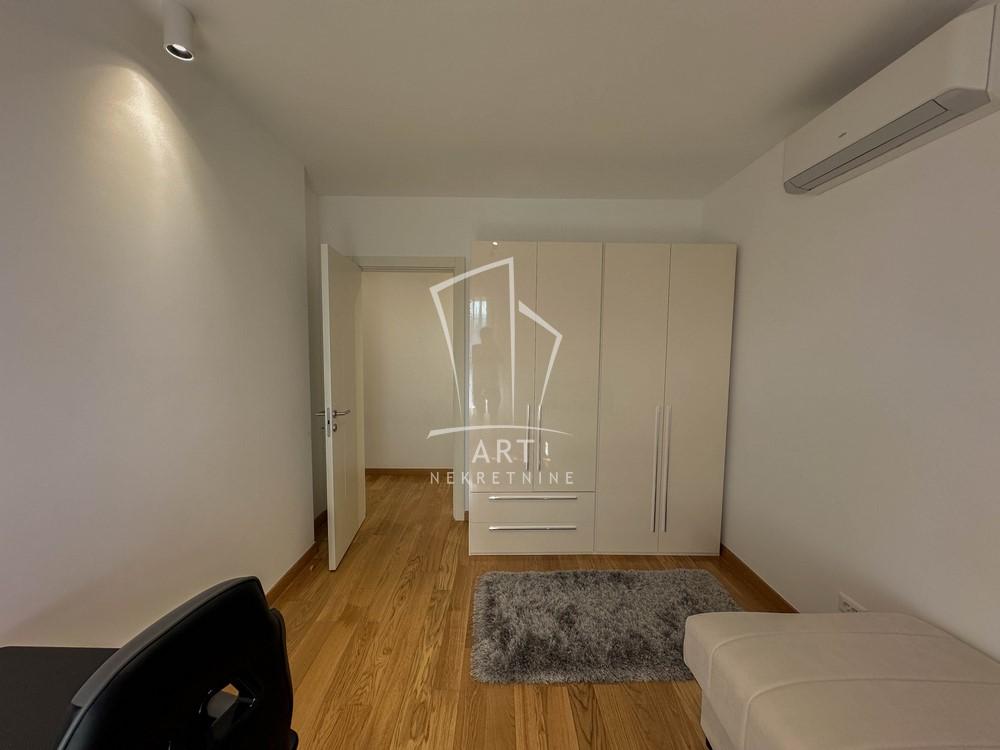 Slika 9 - Tadije Sondermajera, Četvorosoban stan za izdavanje, 101m2, 2.000€