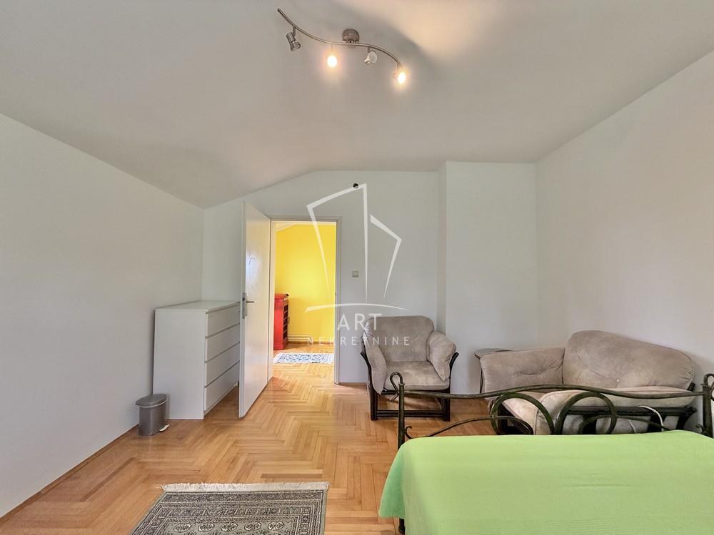 Slika 10 - Majora Jagodića, Četvorosoban stan na prodaju, 128m2, 520.000€