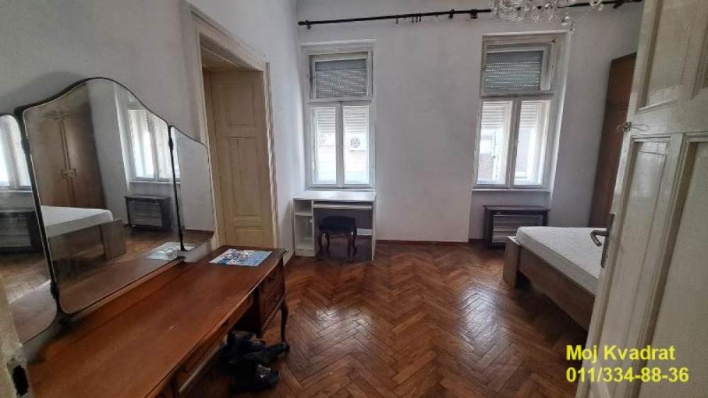 Slika 8 - Dvosoban stan za izdavanje, 80m2, 650€