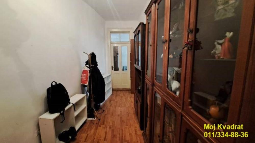 Slika 10 - Dvosoban stan za izdavanje, 80m2, 650€