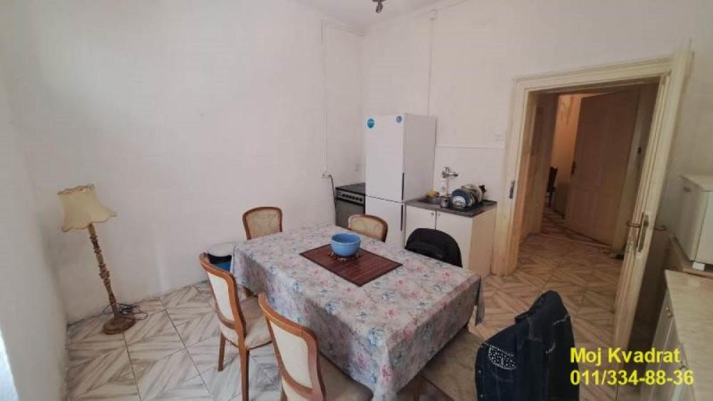 Slika 2 - Dvosoban stan za izdavanje, 80m2, 650€