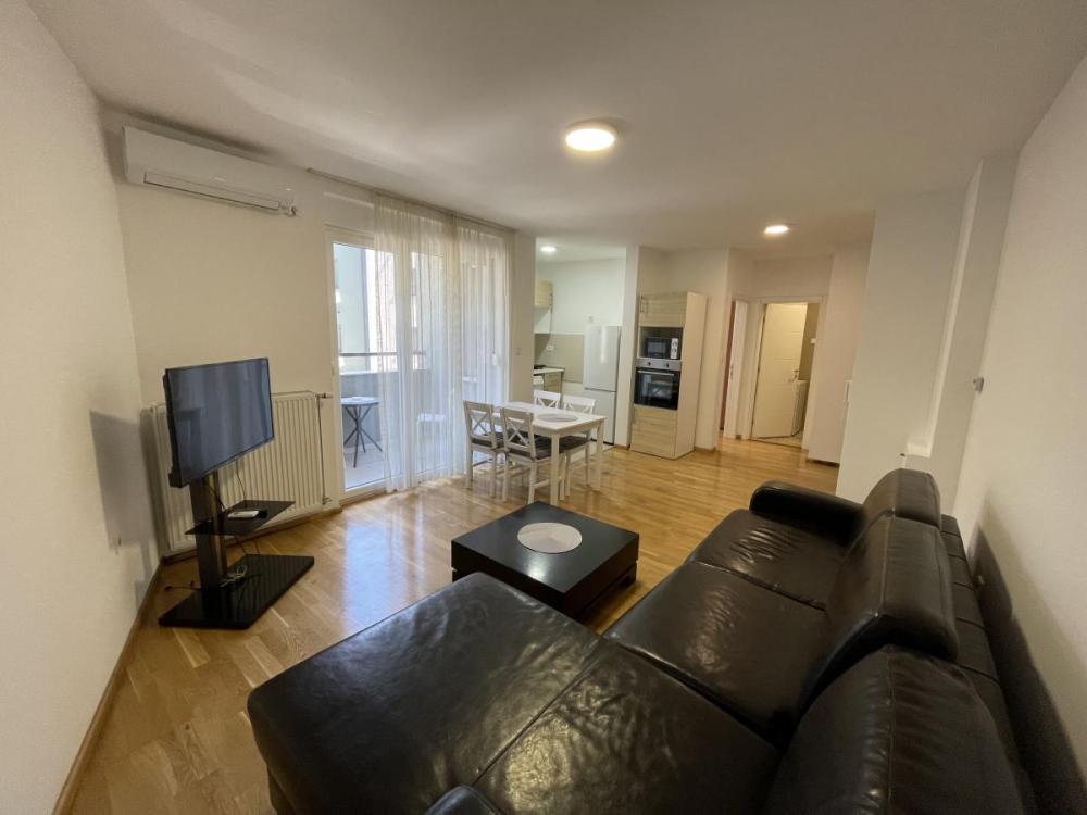 Glavna slika -Dvosoban stan za izdavanje, 40m2, 390€