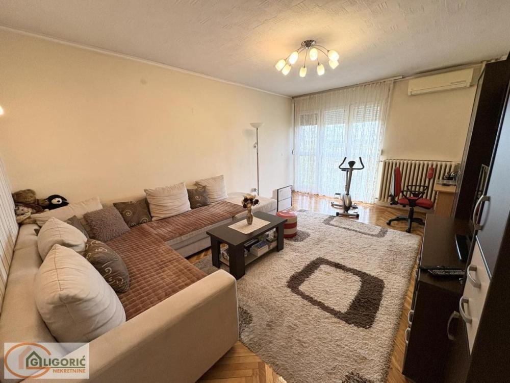 Glavna slika -Bulevar despota Stefana, Dvosoban stan na prodaju, 54m2, 210.000€