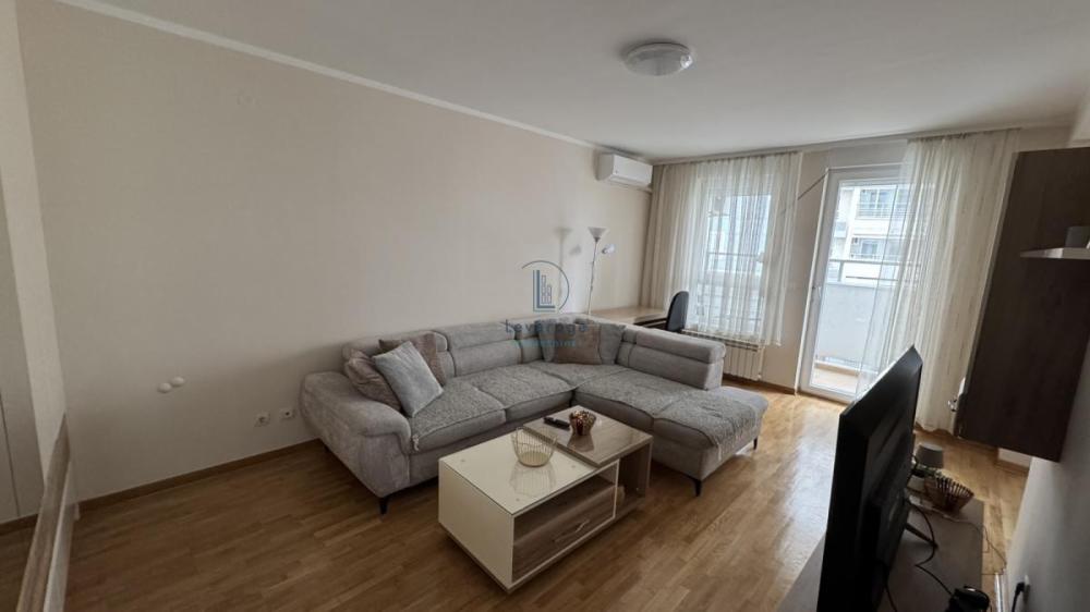 Slika 2 - Jurija Gagarina, Dvosoban stan za izdavanje, 68m2, 1.000€